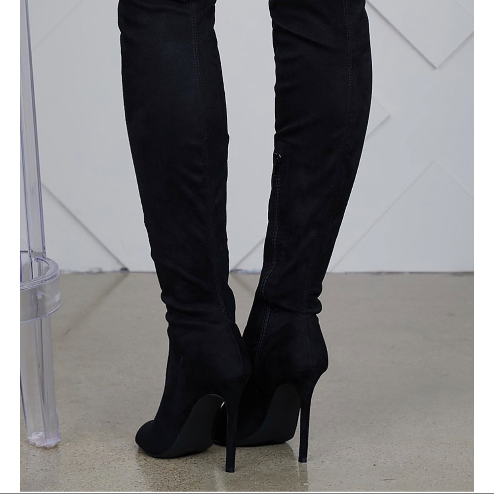 Knee high Boots